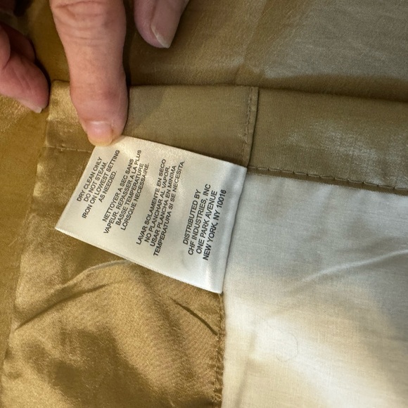 Curtains-Bed Bath & Beyond by Peri Homeworks Collection 54”X96”, champagne gold - Picture 6 of 7